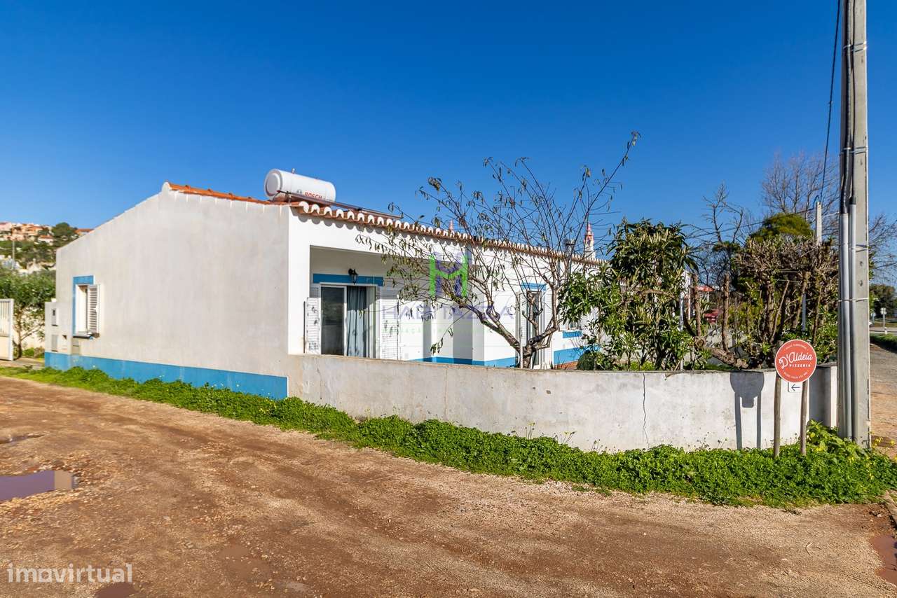 Moradia T1 com Jardim e Logradouro, em Budens, para Venda - Grande imagem: 5/23