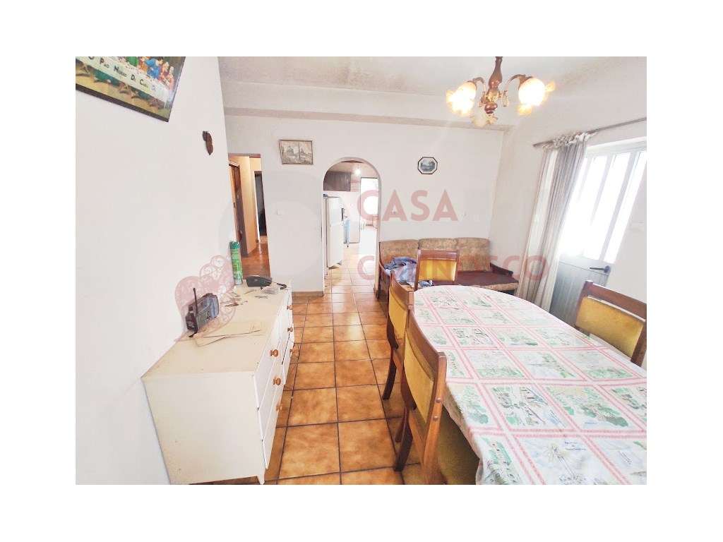 Moradia M4 com vistas fantásticas-6