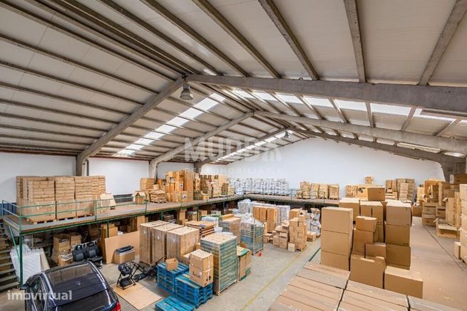 Armazém Industrial de Excelência para Venda – Zona Industrial de Corte-10