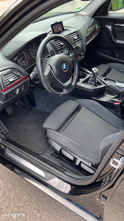 BMW Seria 1 118d DPF Edition Sport - 30