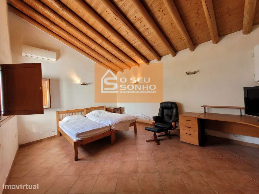 Moradia T2 com Piscina-16