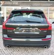 Volvo XC 60 2.0 T8 PHEV Momentum Plus AWD - 16