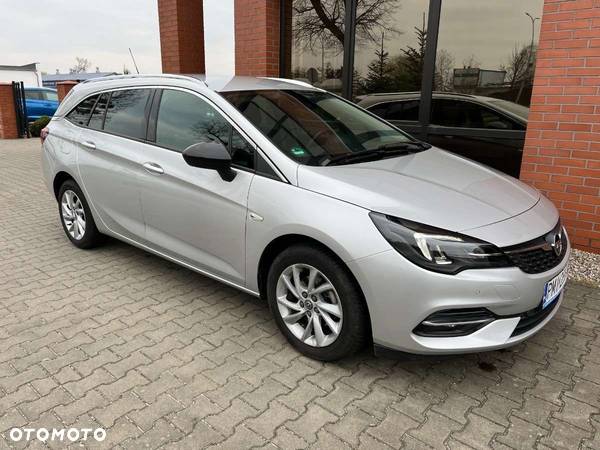 Opel Astra 1.2 Turbo Start/Stop Sports Tourer Edition - 2