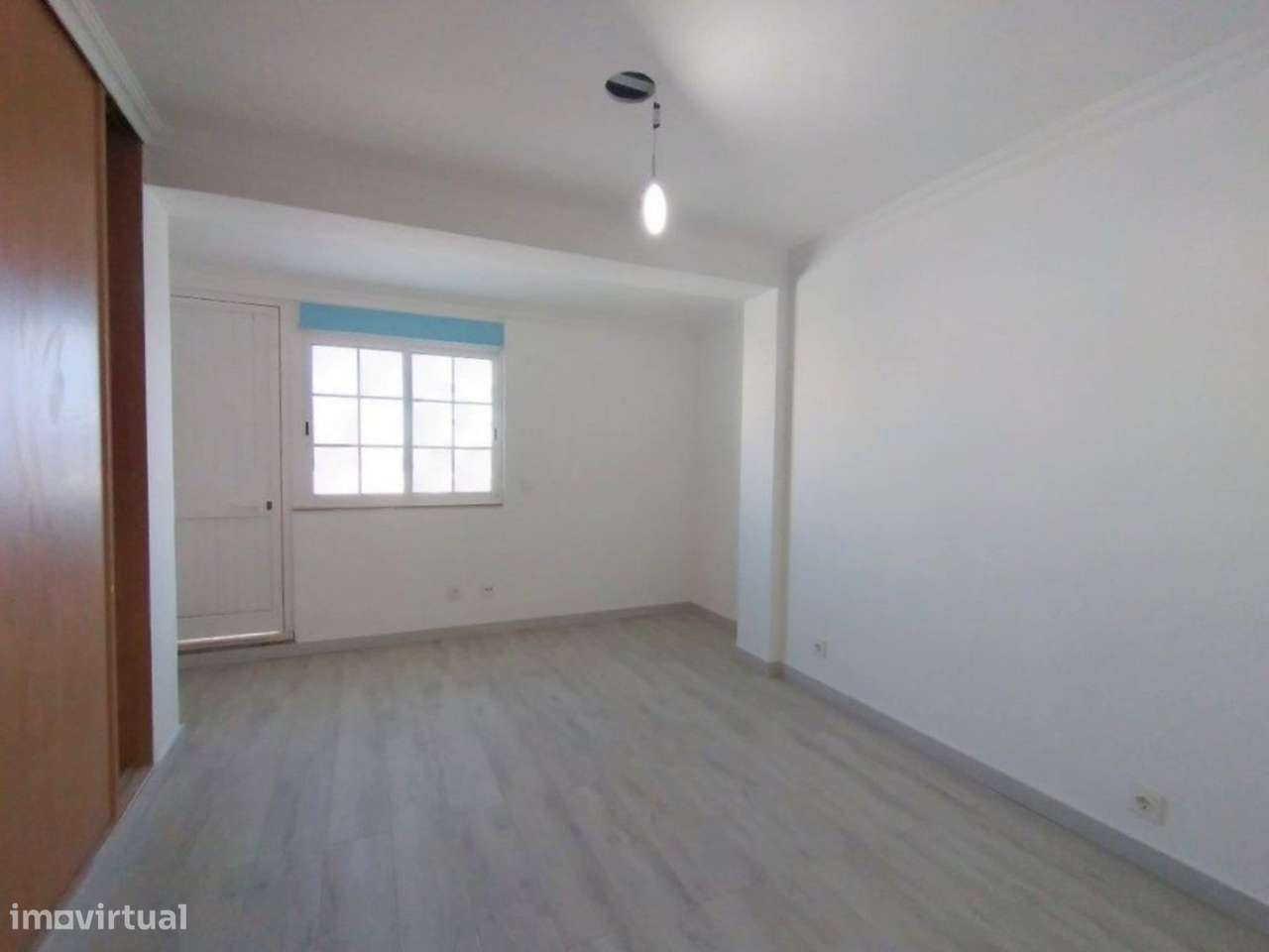 Moradia T4 remodelada na Parede, Cascais-13