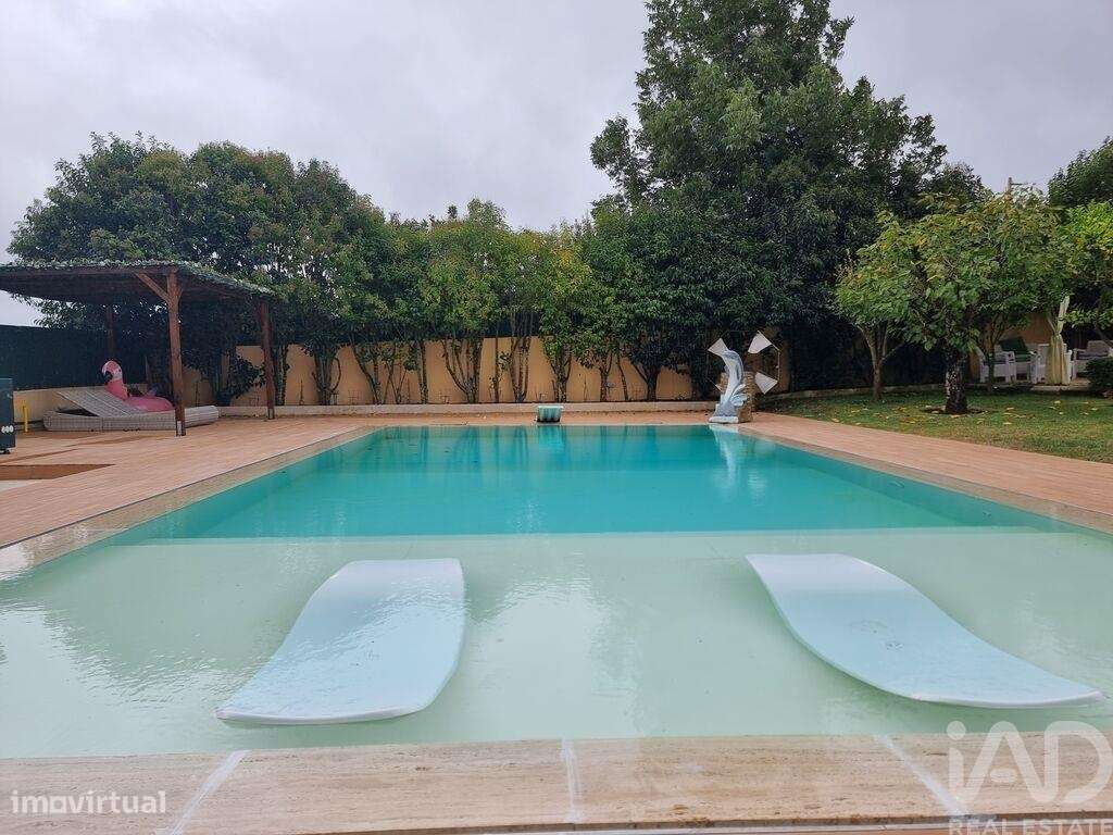 Casa / Villa T3 em São João das Lampas e Terrugem de 218,00 m2 - Grande imagem: 3/30