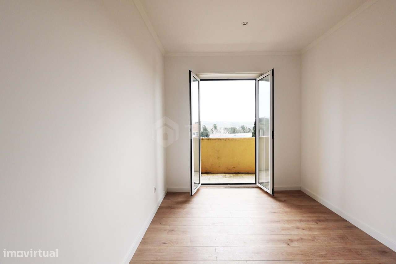 APARTAMENTO T3 EM QUELUZ – OPORTUNIDADE ÚNICA QUE VAI DESAPARECER RÁP-7