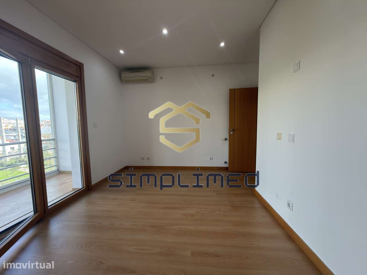 Apartamento T3 Colinas do Cruzeiro-6