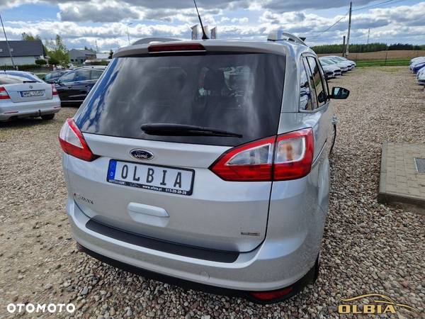 Ford Grand C-MAX - 31