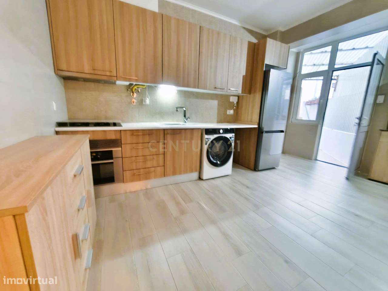 T1+1 Remodelado com Logradouro – Cruz de Pau - Grande imagem: 4/29