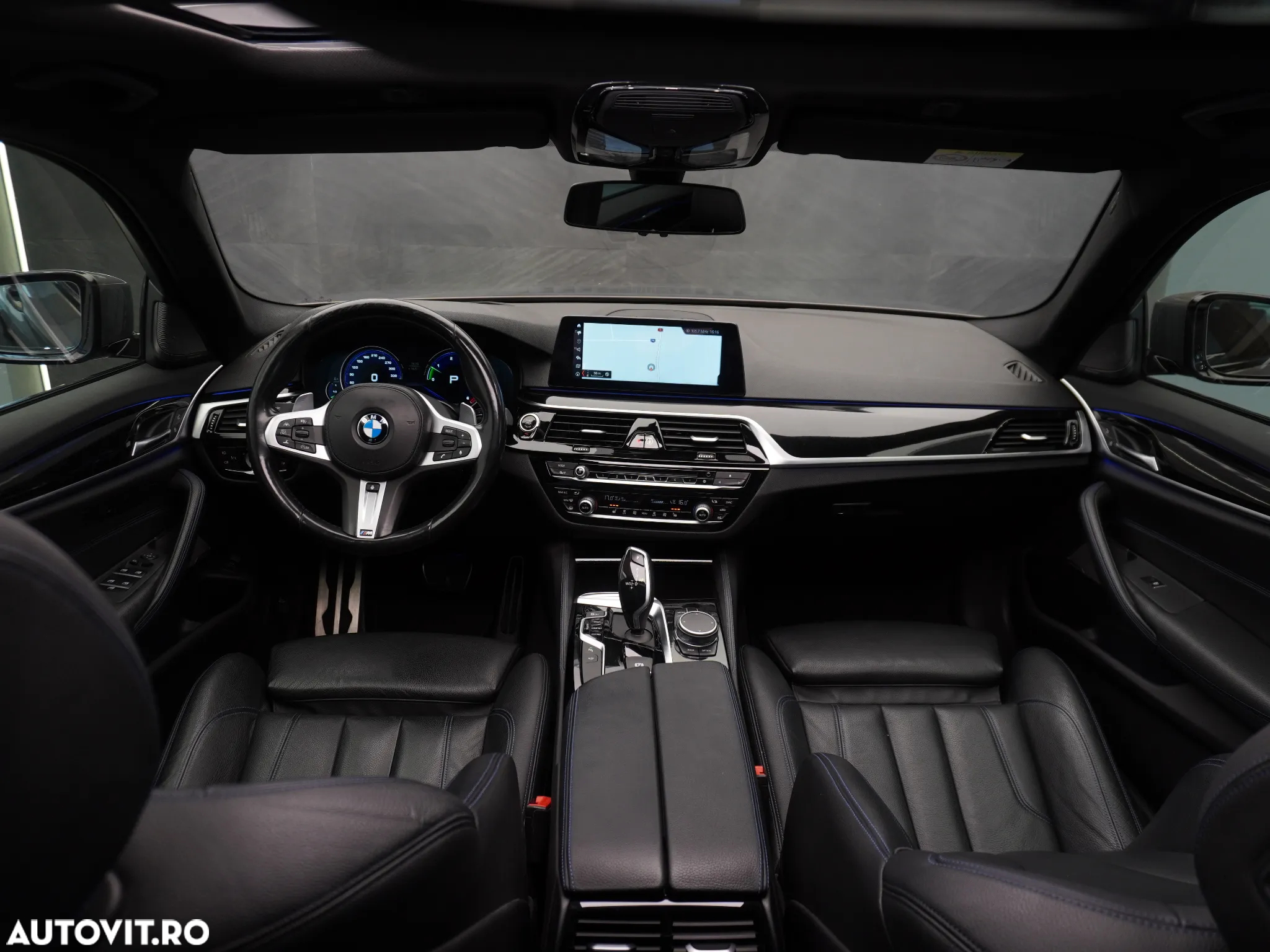 BMW Seria 5 530d xDrive AT - 10