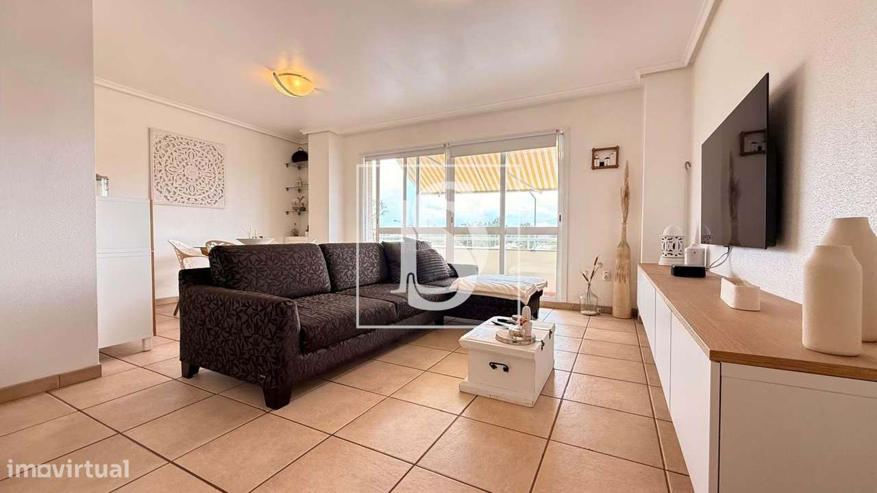 Apartamento T3 Renovado com Parqueamento em Alhos Vedros - Grande imagem: 3/32