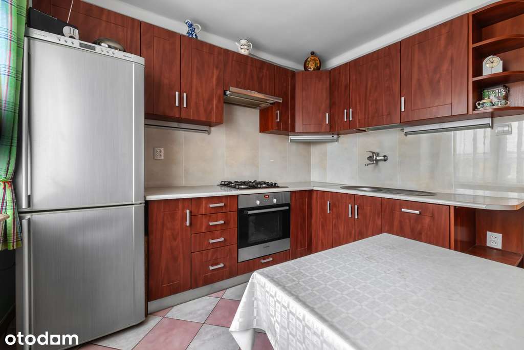 Przestronne 3 pokoje, 74.5 m² – po remoncie !-10