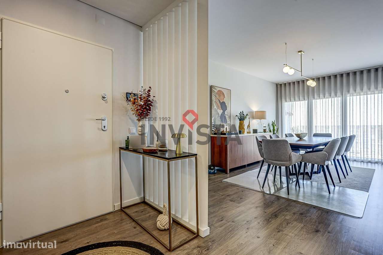 Apartamento T3 como novo, no Condomínio VilaViva-26