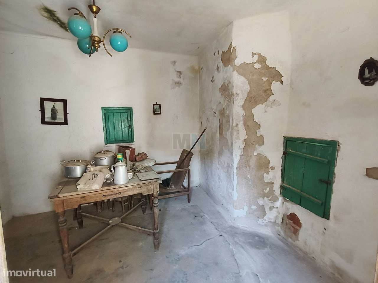 Casa para Remodelação  em Anaguéis-14