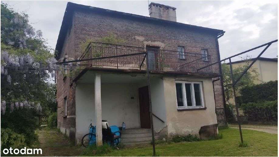 Dom z budynkiem gospodarczym – udział 1/4-10