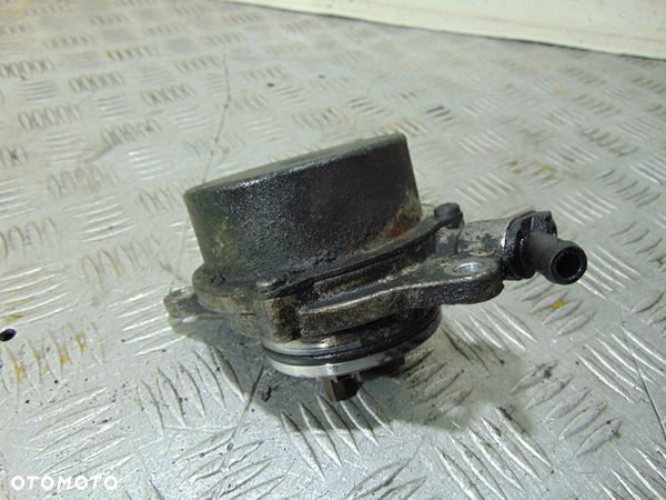 POMPA VACUM BMW E90 2.0 D 7791232 - 2