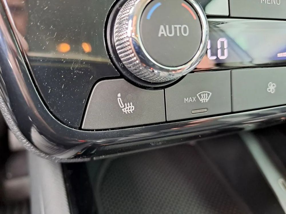 SKODA SCALA 1.0 TSI 115KM SELECTION, opony wielosezonowe, dostępna od ręki