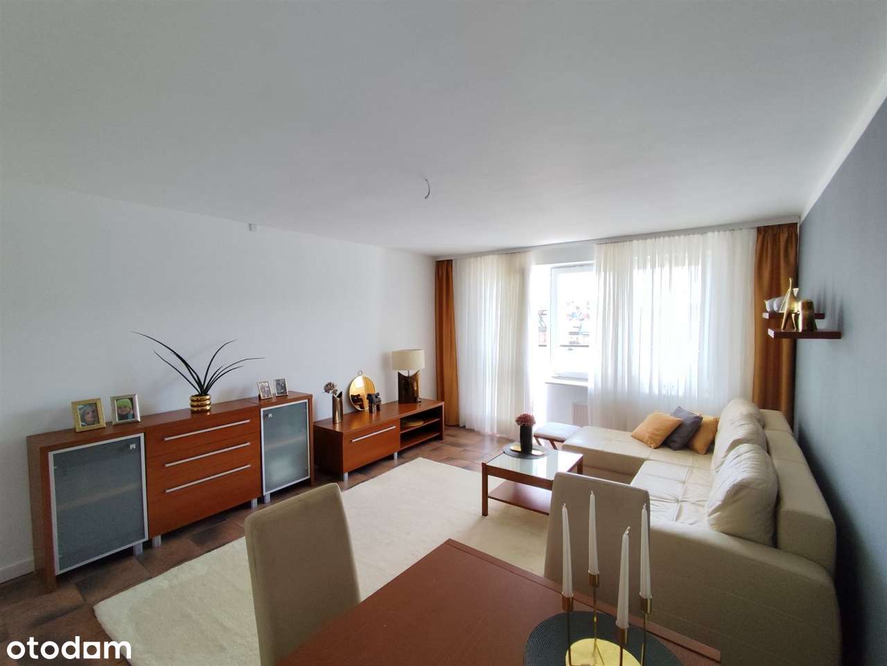 Ładne mieszkanie 3-pok. w cegle Nowe Miasto-16