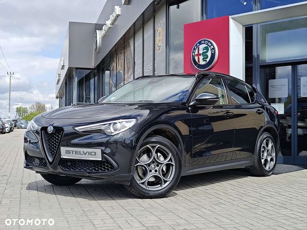 Alfa Romeo Stelvio 2.0 Turbo B-Tech Edition Q4 - 1