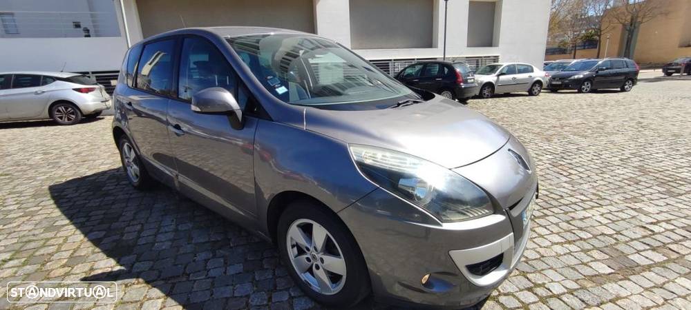 Renault Scénic 1.5 dCi Dynamique S - 5