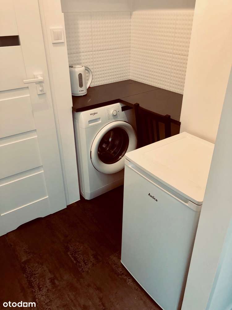 Okazja! Cicha i jasna kawalerka z balkonem!-16