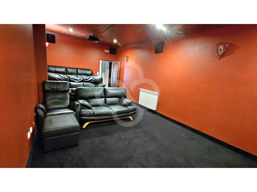 Quinta 2,4 hectares com moradia T5 em Aveiras de Cima Azambuja-31