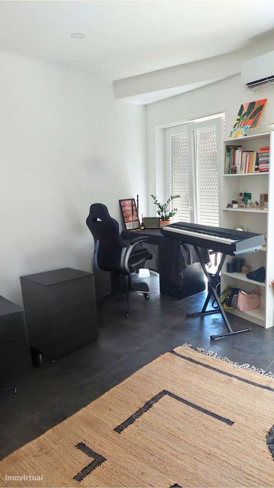 T1 luminoso em Arroios prédio com elevador-7