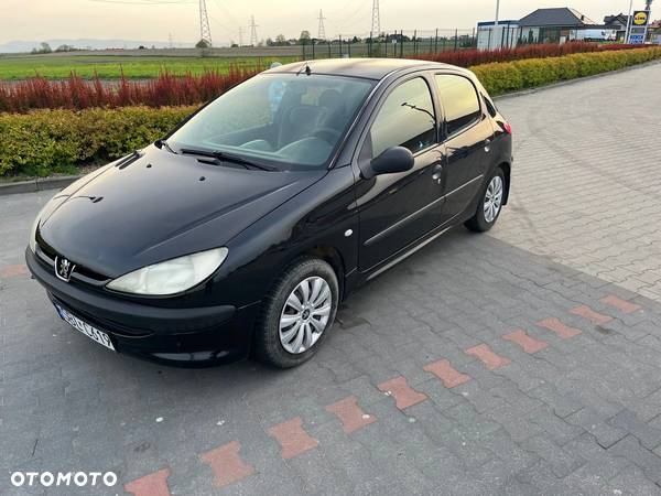 Peugeot 206 1.1 XR Presence - 5