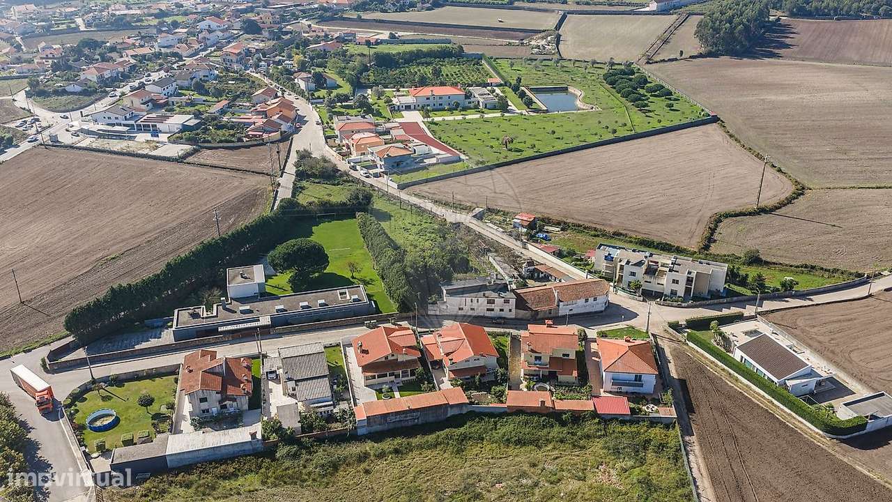 Moradia T10 para venda-12