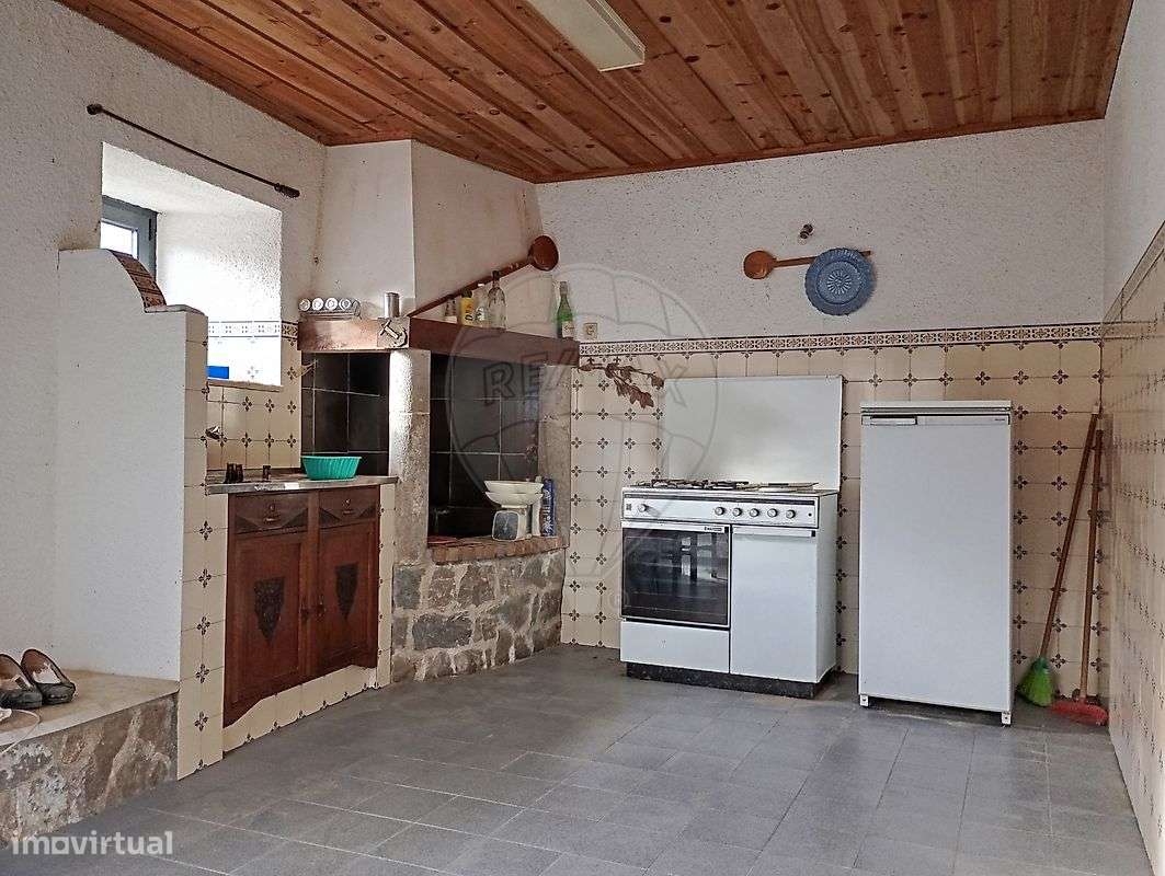 Moradia T3 para venda-7