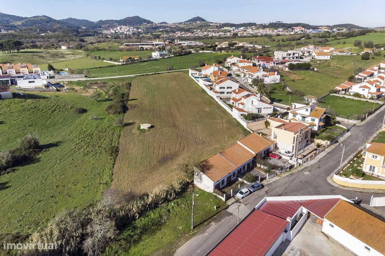 Lote de Terreno de 7406m2 na Póvoa da Galega, Milharado - Mafra - Grande imagem: 1/8