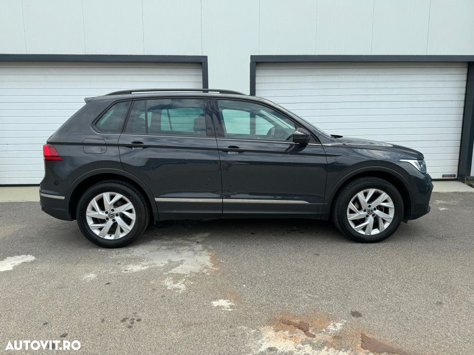 Volkswagen Tiguan 2.0 TDI 4Mot DSG Comfortline - 6