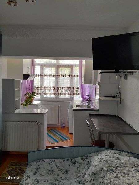 Garsoniera de inchiriat - Imagine principală: 5/7