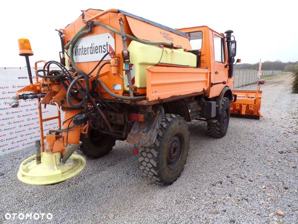 Unimog Mercedes  427/10 - 6