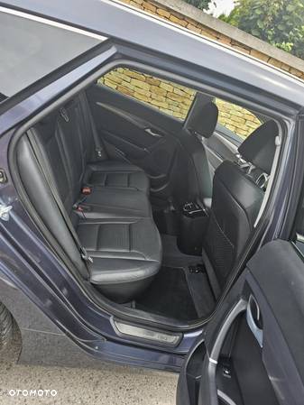 Hyundai i40 Kombi 1.7 CRDi Premium - 19