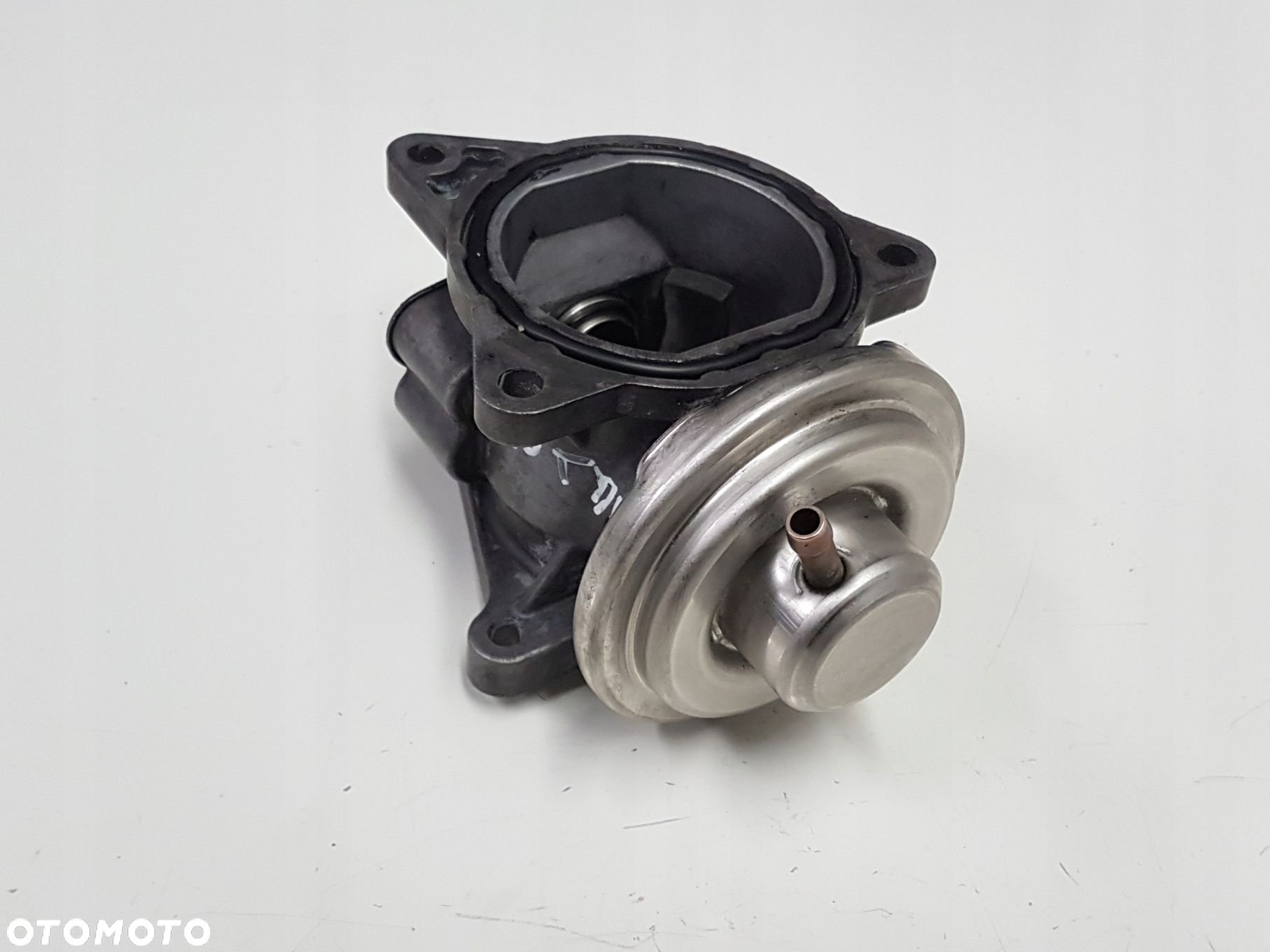 VW GOLF AUDI SEAT 1.9 TDI ZAWÓR EGR 038129637D - 2