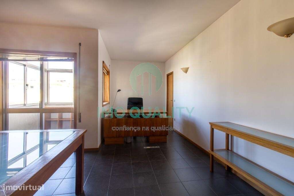 ESCRITÓRIO | MOBILADO | CENTRO DA MAIA - Grande imagem: 4/15