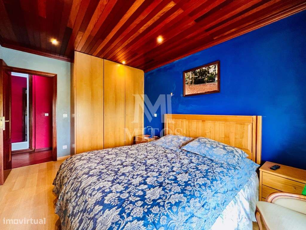 Moradia T3 com comércio para venda em Geraz do Lima, Viana do Castelo-16
