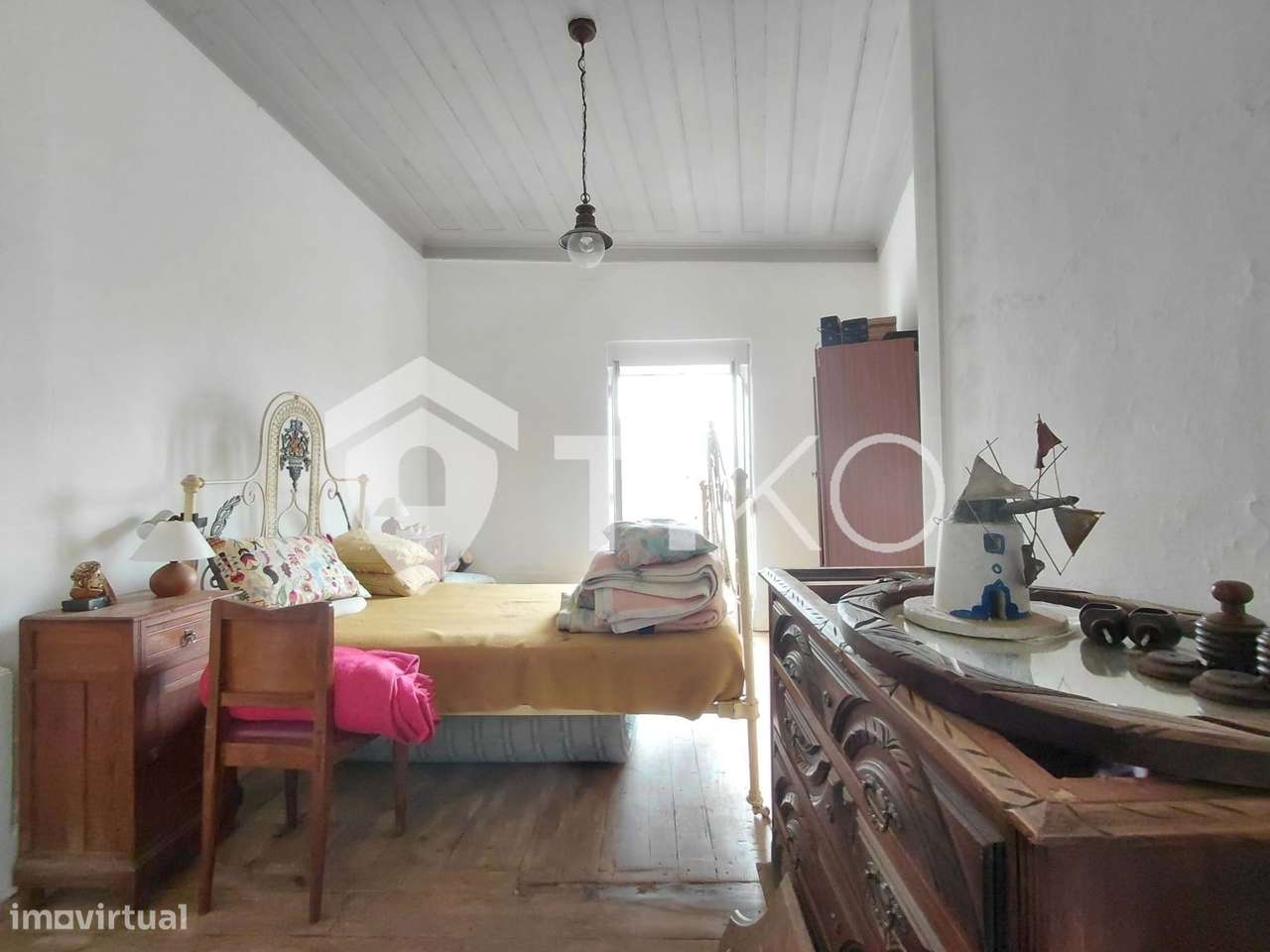 Moradia T5 Tradicional no Centro de Coja  – Ideal para Residência ou T-22