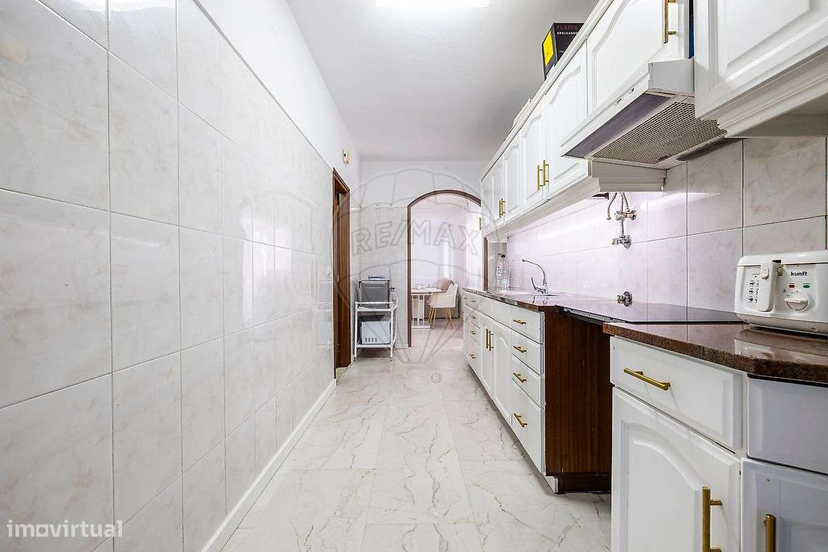 Moradia T2 para venda - Grande imagem: 2/22