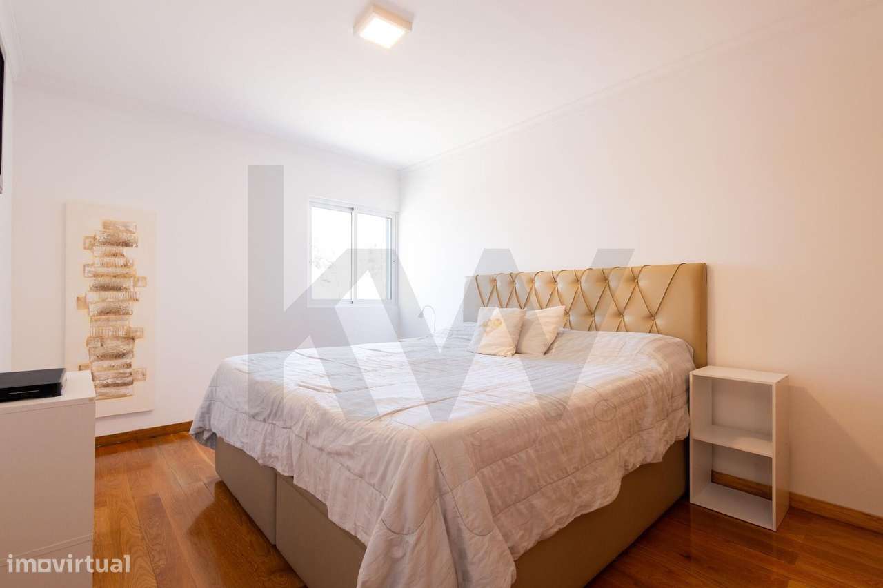 Apartamento T3 Duplex no Funchal-10