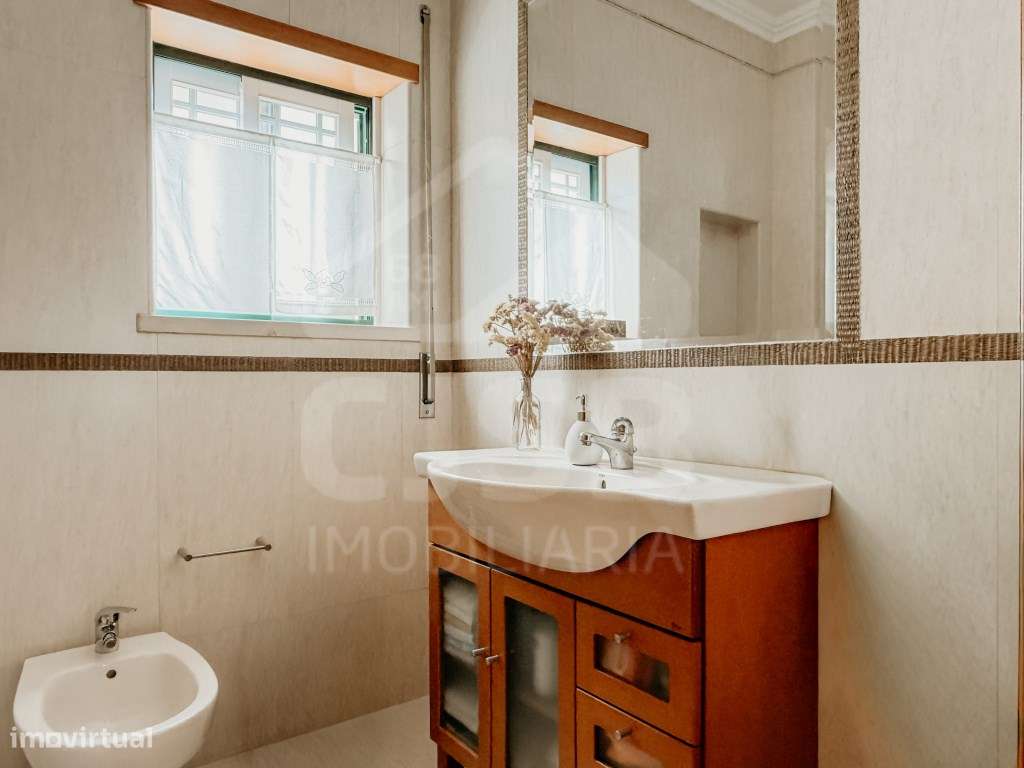 Apartamento T4 - Totalmente Central em Benavente-23