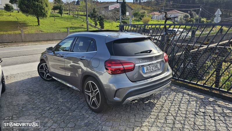 Mercedes-Benz GLA 220 d AMG Line - 10