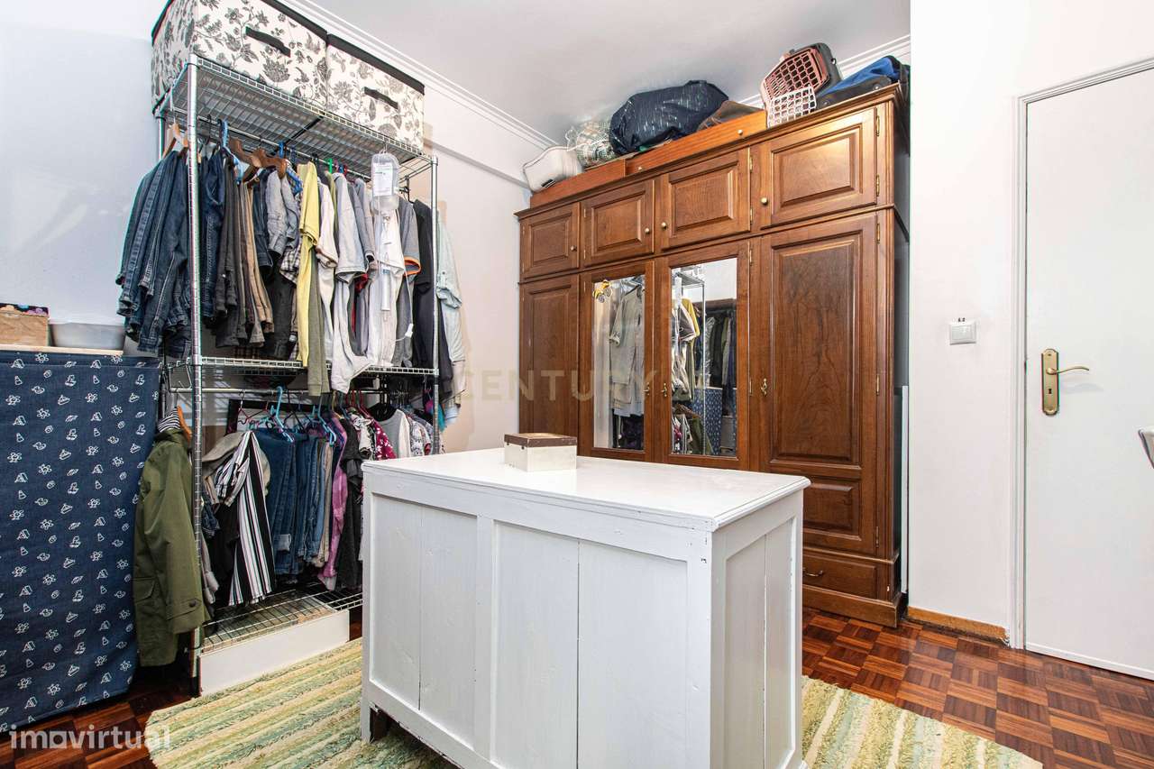 Apartamento T3 com vista cidade e rio na Póvoa de Santa Iria-14