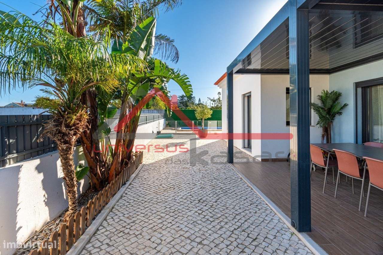 Moradia Térrea Isolada V4 com Piscina Moita-8