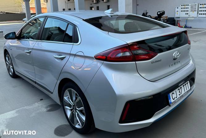 Hyundai IONIQ Hybrid 1.6 GDI Premium - 4