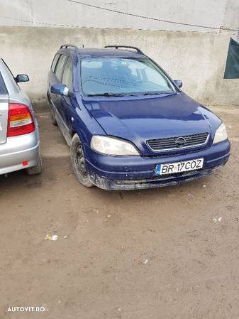 Dezmembrez Opel Astra g - 8