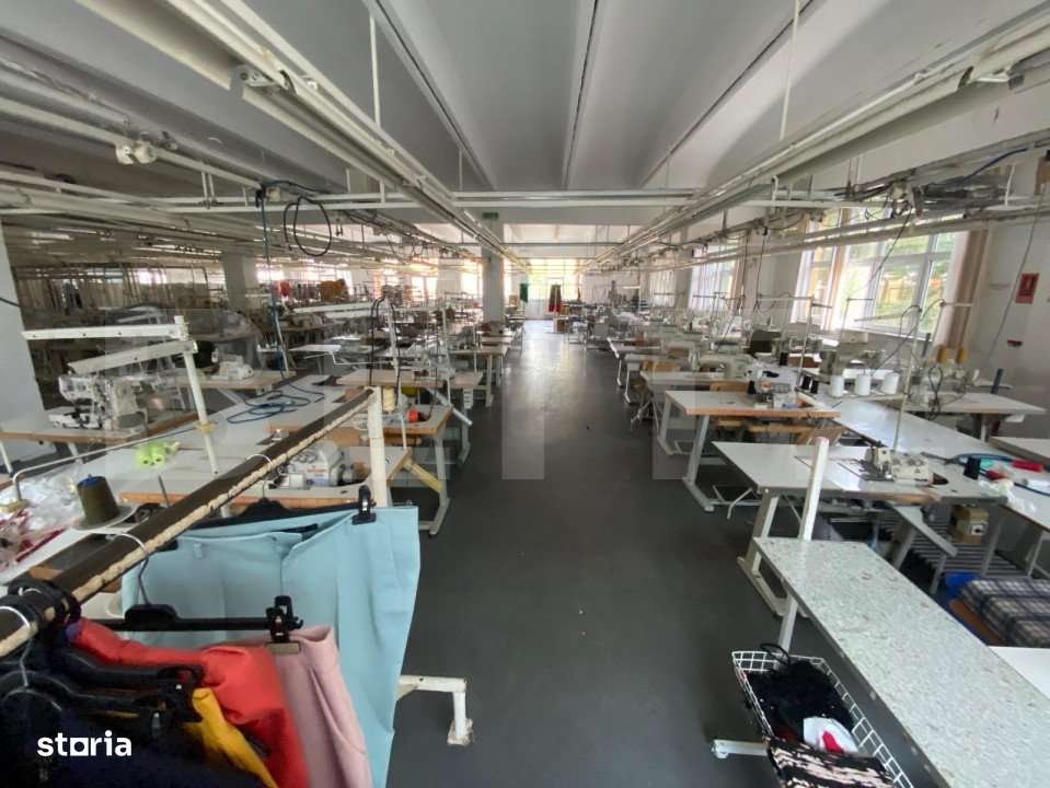 Cladire cu destinatie mixta, 1405 mp suprafata utila, zona Lapus - Imagine principală: 2/5