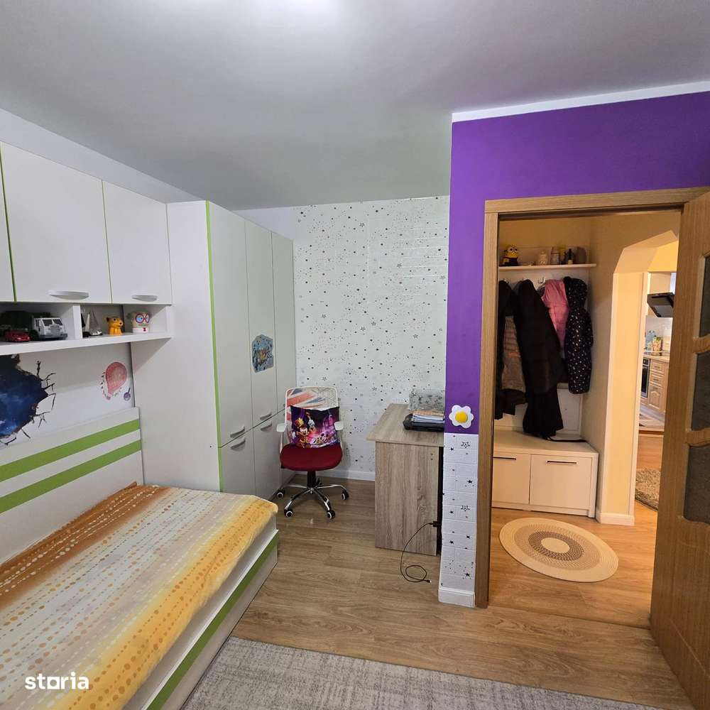 Vând apartament cu 4 camere ultracentral-2