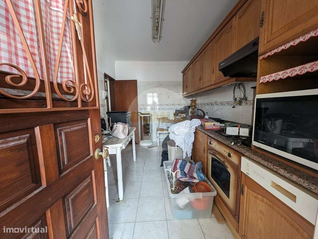 Moradia  2 pisos + sótão - 200 m da Praia- Costa da Caparica-20